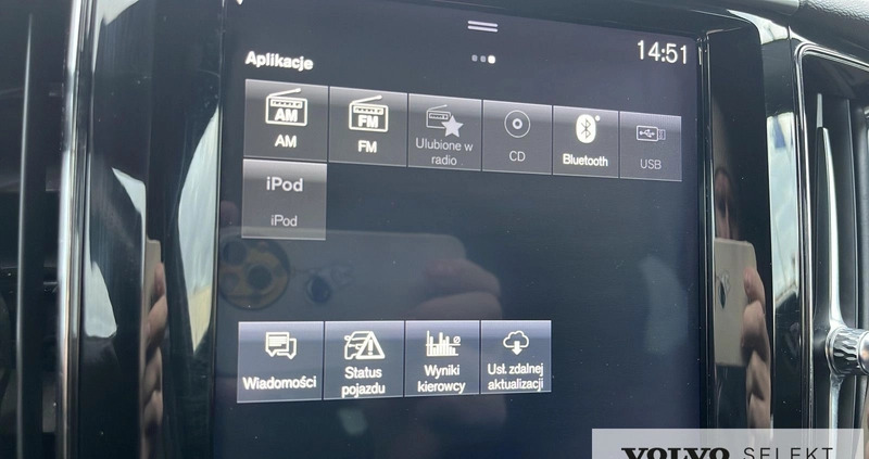 Volvo XC 60 cena 149500 przebieg: 133000, rok produkcji 2018 z Ostrów Mazowiecka małe 407